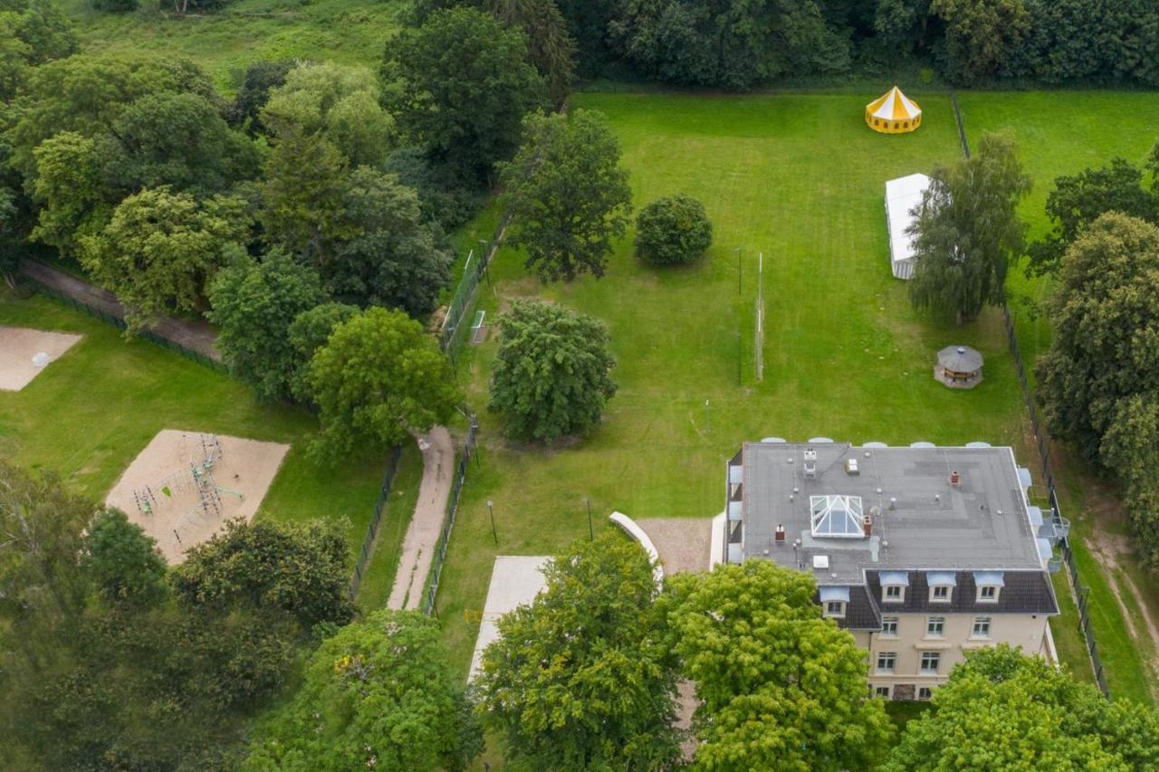 Familienhotel Schloss Leizen Bioverpflegung Esterno foto