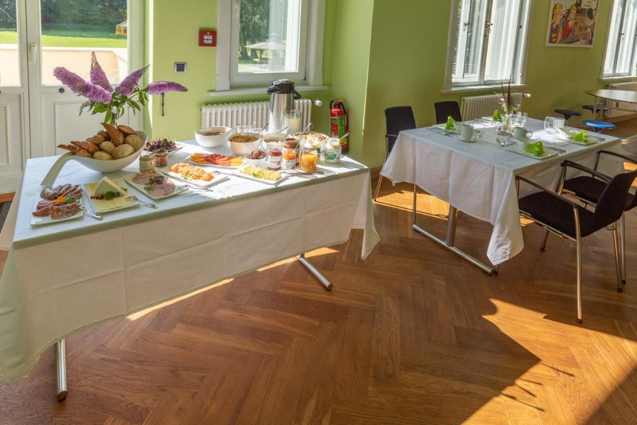 Familienhotel Schloss Leizen Bioverpflegung Esterno foto