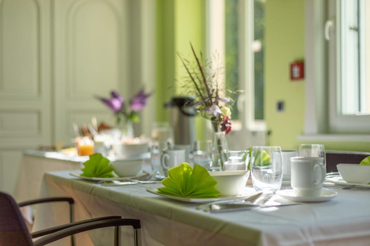 Familienhotel Schloss Leizen Bioverpflegung Esterno foto