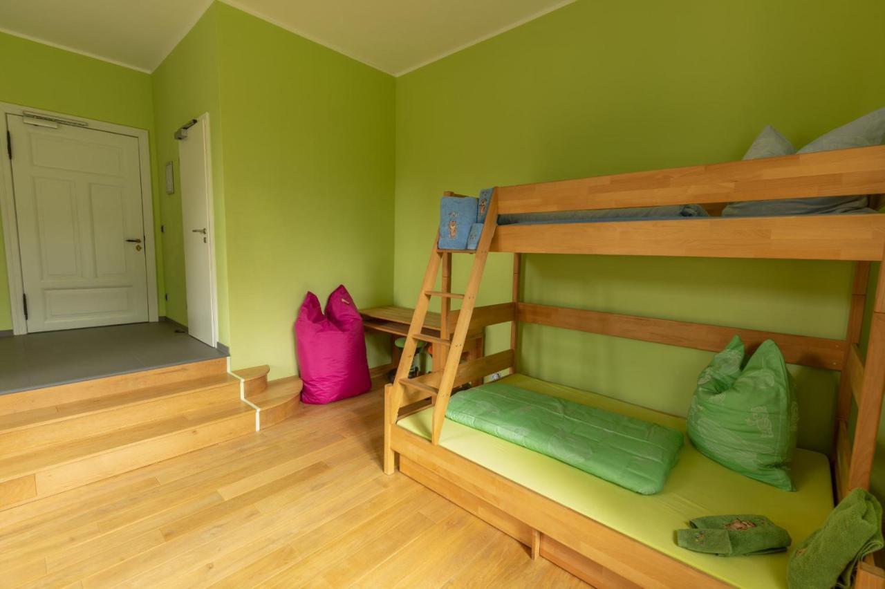 Familienhotel Schloss Leizen Bioverpflegung Esterno foto