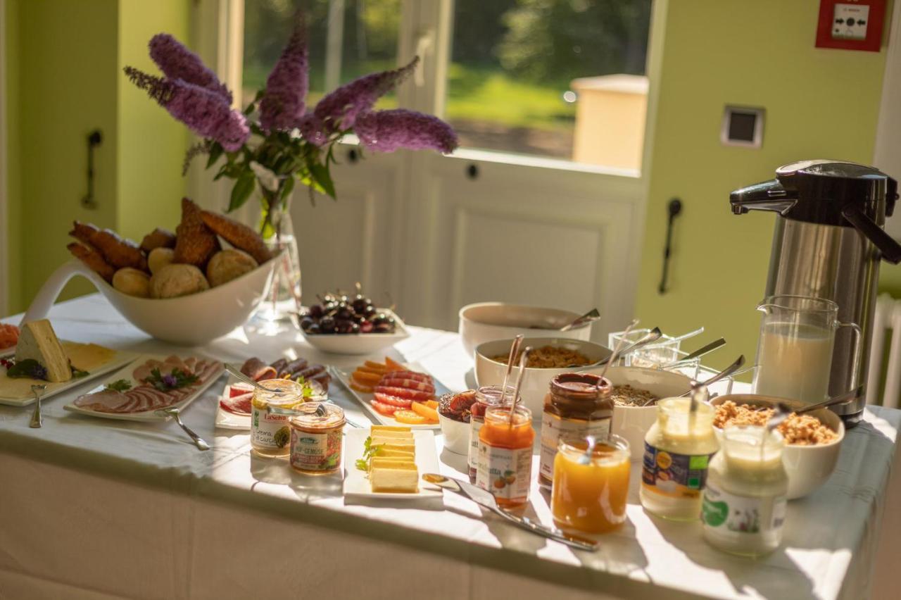 Familienhotel Schloss Leizen Bioverpflegung Esterno foto