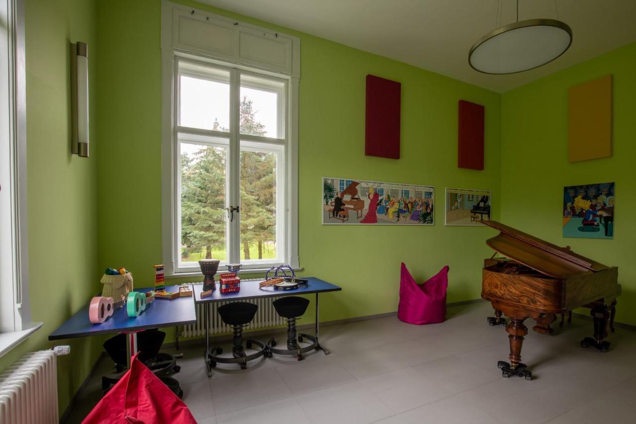 Familienhotel Schloss Leizen Bioverpflegung Esterno foto
